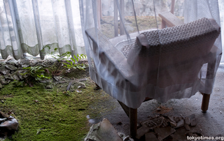 Illustration for article titled How Modern Japanese Ruins Inspired a Computer Game
